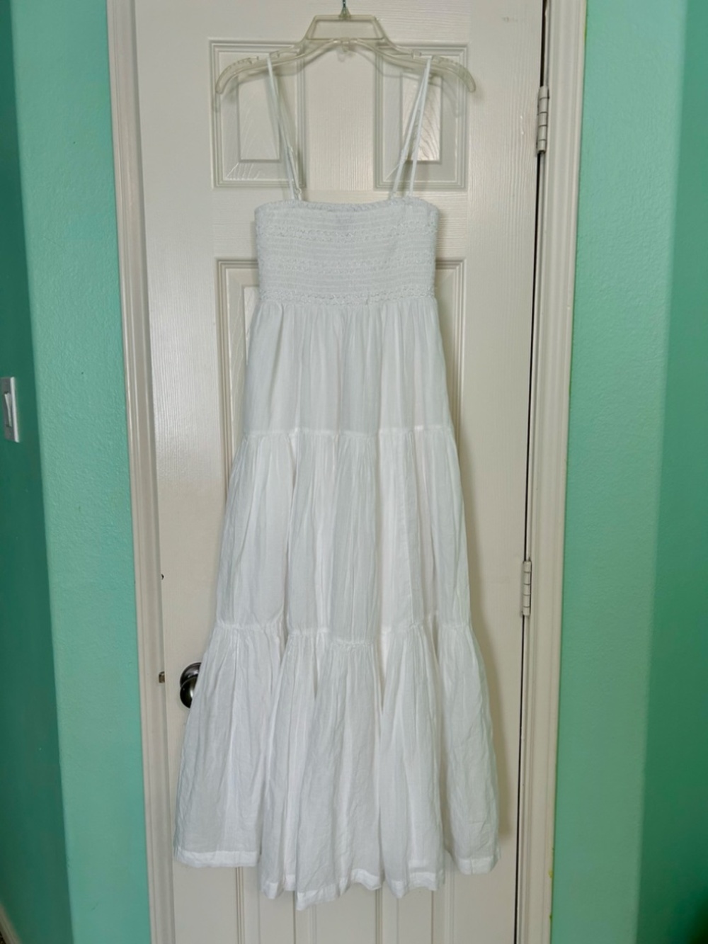 American Eagle White Sundress Shirred Top Spaghetti Straps 3 Tier Midi Skirt NEW - Picture 14 of 14